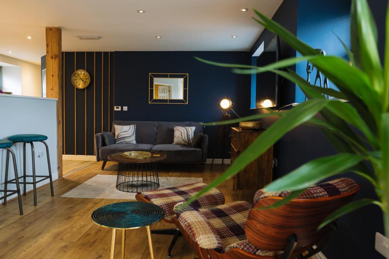 The Tal-Y-Cafn Hotel كونوي المظهر الخارجي الصورة